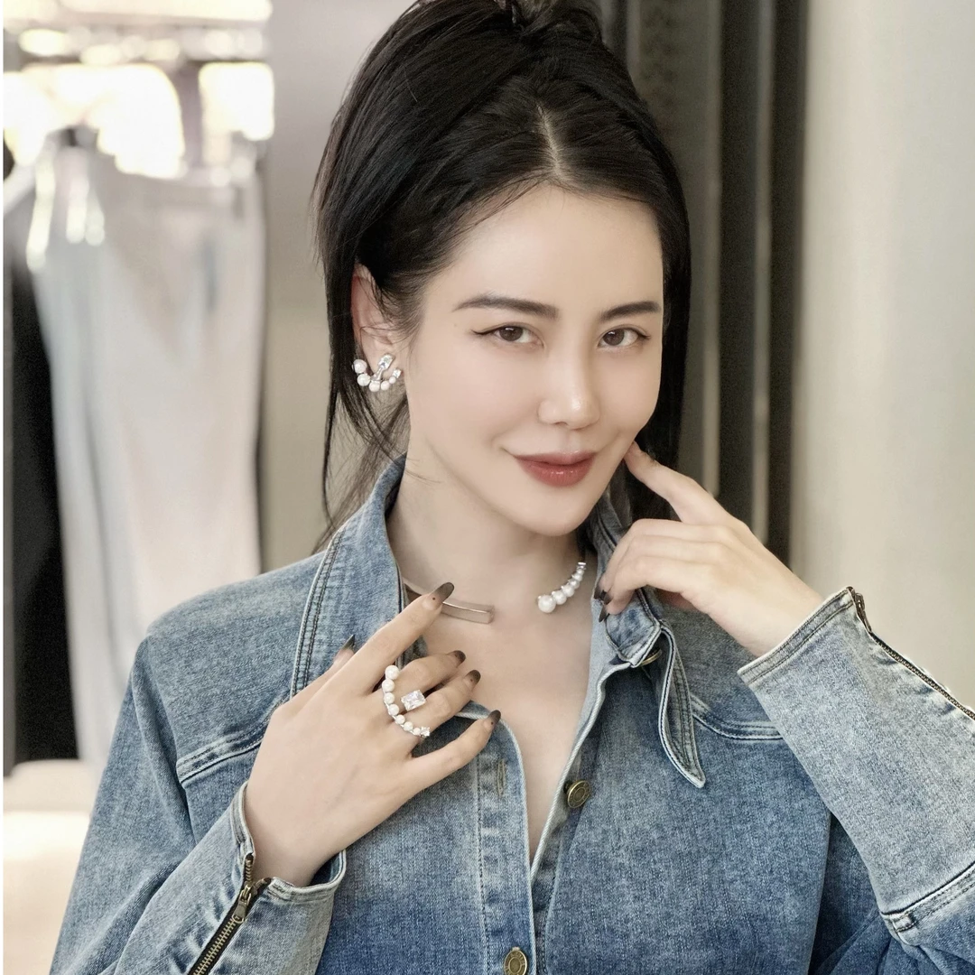 铜合金项链 EELYNE "星月相望"颈圈项链贝珠颈链