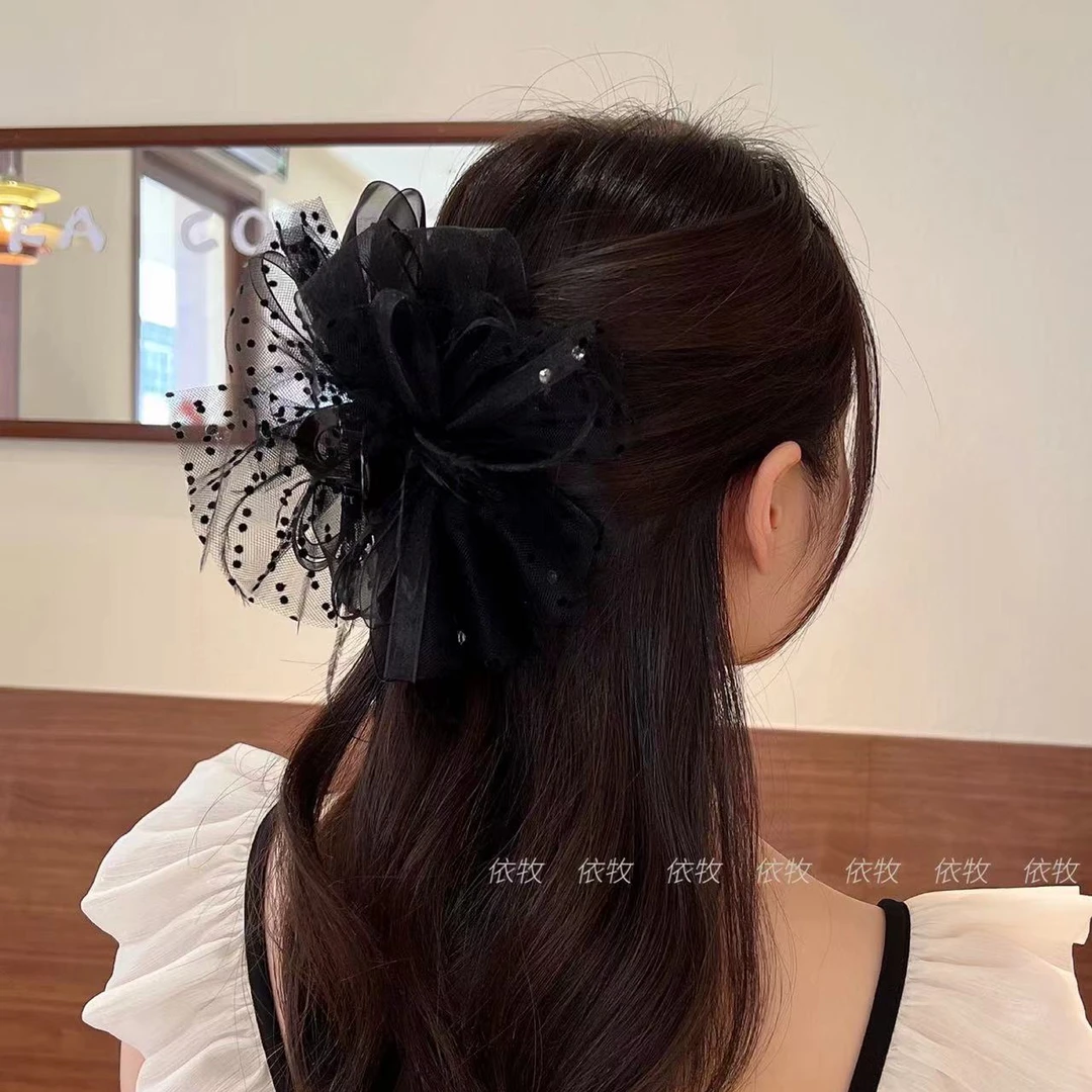 依牧高定版双面蝴蝶结抓夹超仙在逃公主黑色蕾丝网纱鲨鱼夹