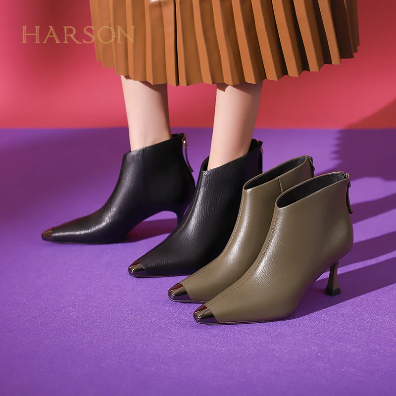 Harson/哈森秋冬时尚百搭跟鞋气质短靴高跟细跟尖头靴子HWA230136