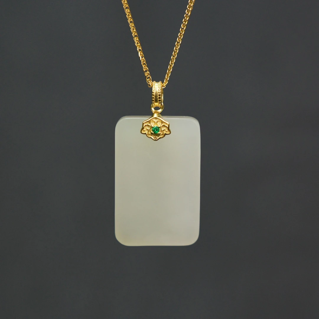 和田玉无事牌项链吊坠s925银镶嵌时尚百搭气质吊坠