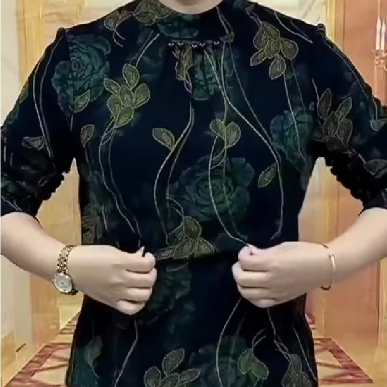 洋气国风印花中老年新款妈妈时尚气质显瘦打底衫