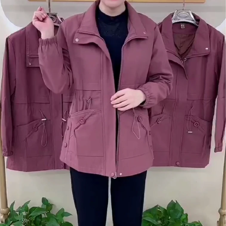 《专柜品质》中老年春秋季新款风衣外套