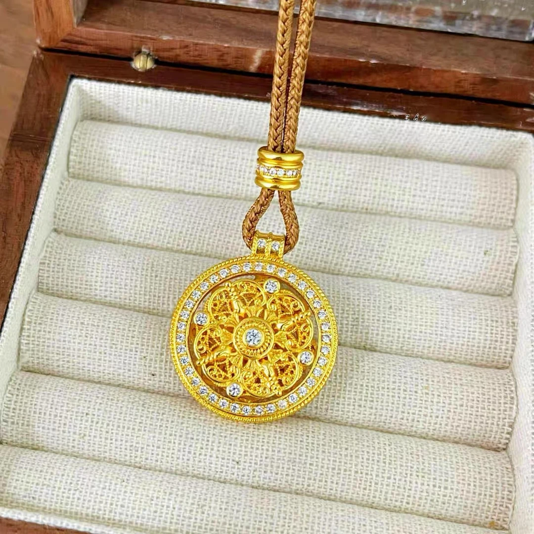 铜合金布艺项链 新中式镂空花丝旋转如意罗盘项链女士不掉色吊坠