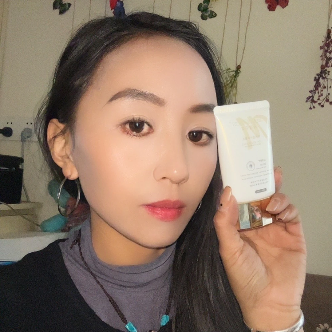 德吉同款轻透倍护水凝乳50ml