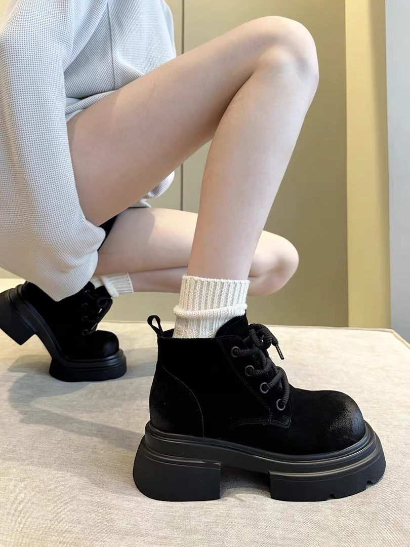 H108厚底百搭磨砂皮马丁靴