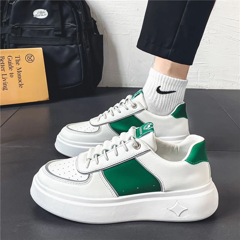 Ou Shi Yuan/欧诗媛男生板鞋潮鞋休闲透气板鞋KM152    Y 检