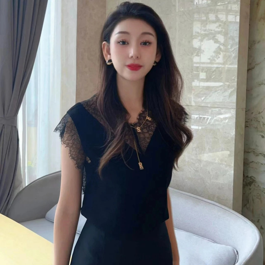 AMASS/阿玛施若隐若现的性感~蕾丝拼接背心❤5300598