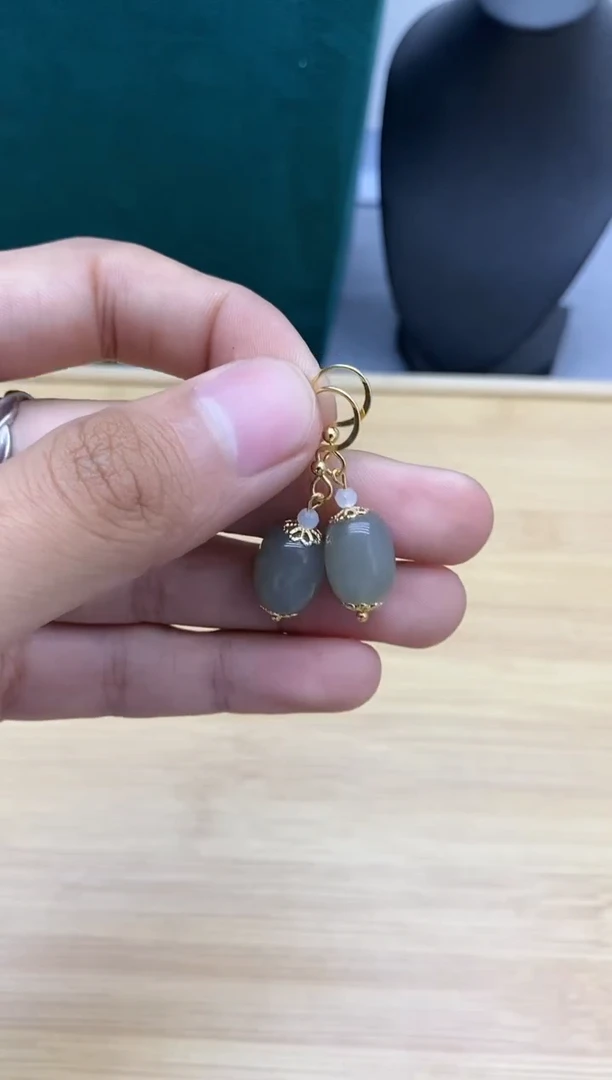 【闪购商品】和田玉耳饰银S925镀金镶嵌20