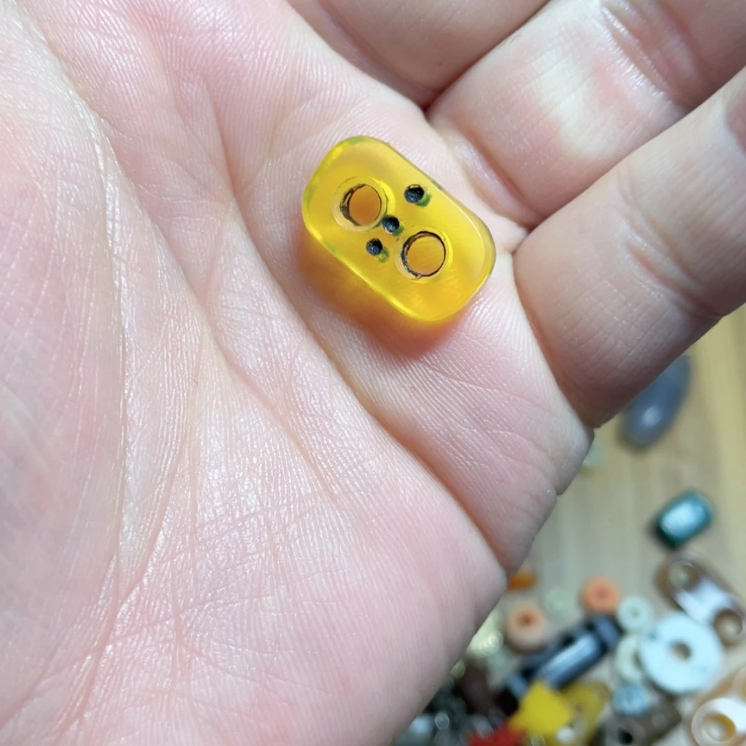 【闪购商品】琉璃颈饰S****7