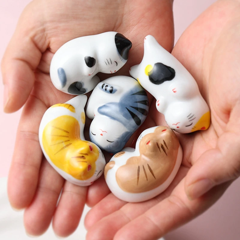 软萌可爱动物陶瓷猫咪镇纸小摆件笔托家用筷架筷枕酒店日料店筷托