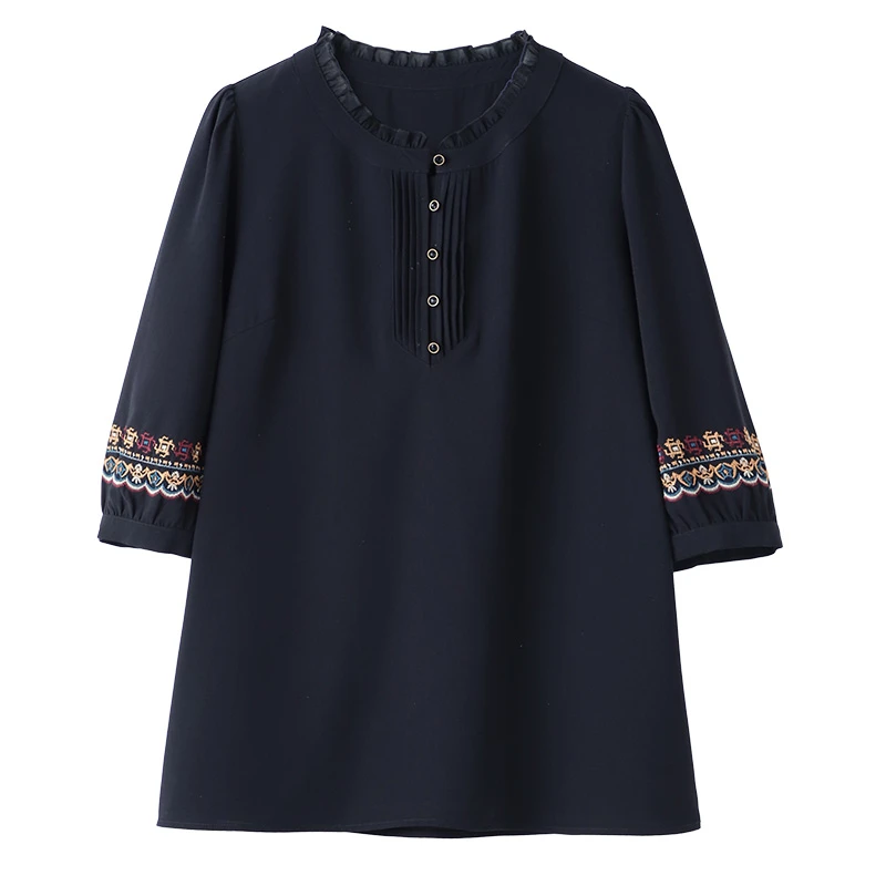 丹思慕宽松显瘦洋气刺绣上衣大码女装时髦洋气五分袖T恤240150