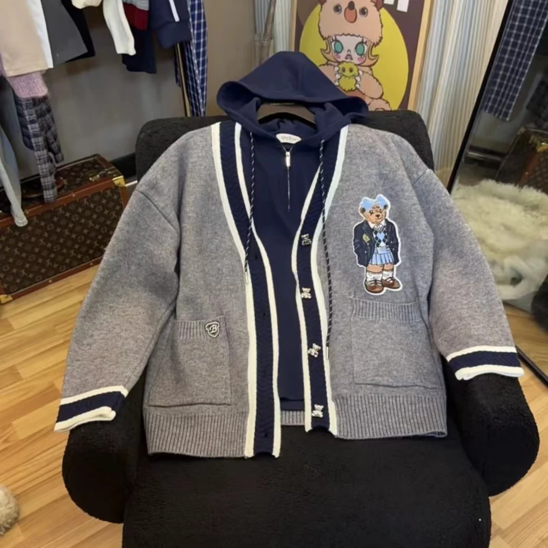 【兜兜】小熊 秋冬季新款加厚刺绣宽松毛衣开衫外套 201012