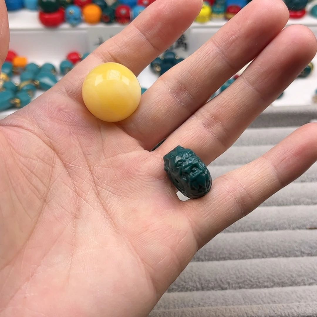 【闪购商品】琉璃颈饰?****?