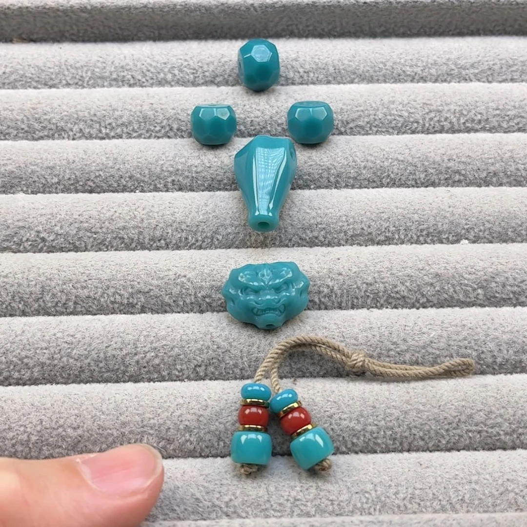 【闪购商品】琉璃颈饰O****.