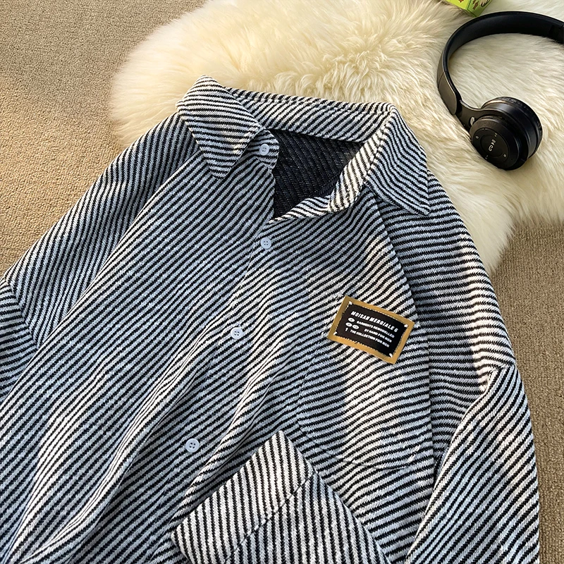 东方骆驼设计感条纹长袖衬衫男大码宽松潮牌街头情侣休闲百搭衬衣