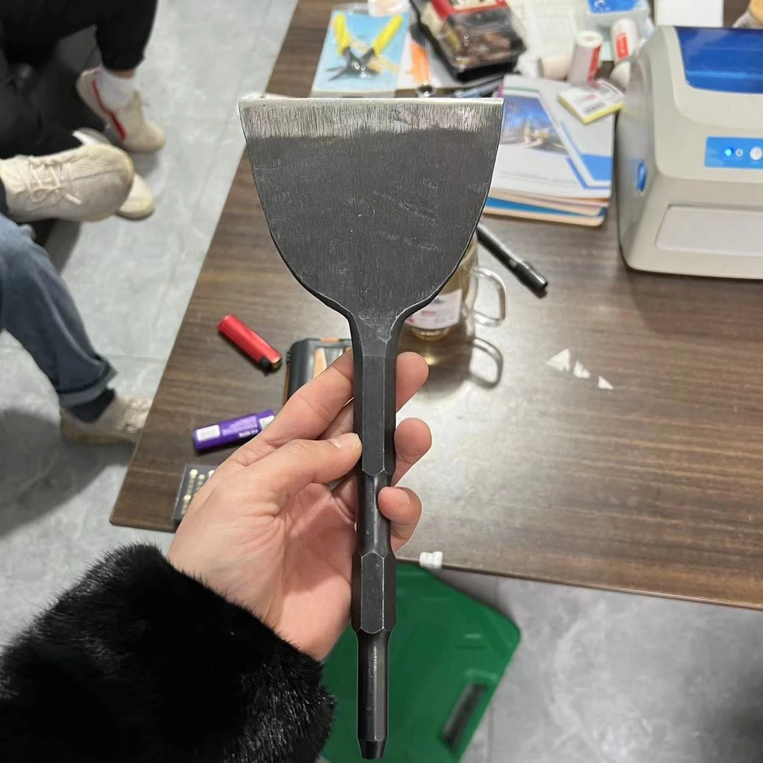 风行五金机电大铲。