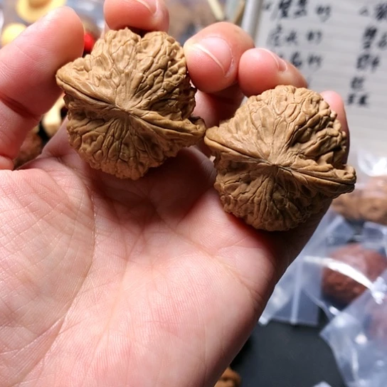 用****4文玩核桃全品磨盘40