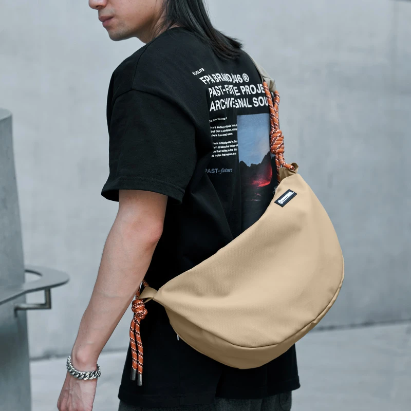 2025新款斜挎包男款大容量休闲时尚百搭日系单肩包潮流斜肩包3420