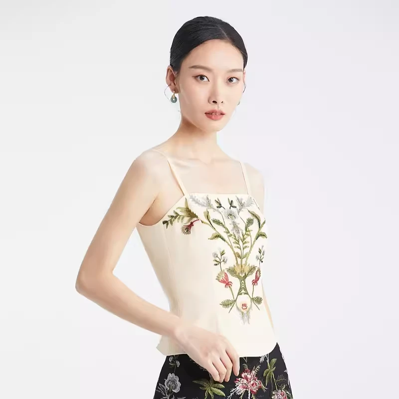 SUSSI/古色70后显年轻漂亮时尚女装卡其色款刺绣宫廷风吊带