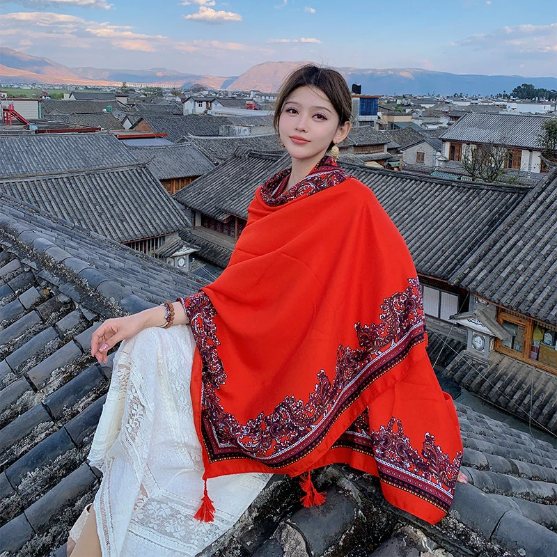 民族风大披肩新款大红色棉麻手感围巾复古时尚百搭旅游防晒沙滩巾
