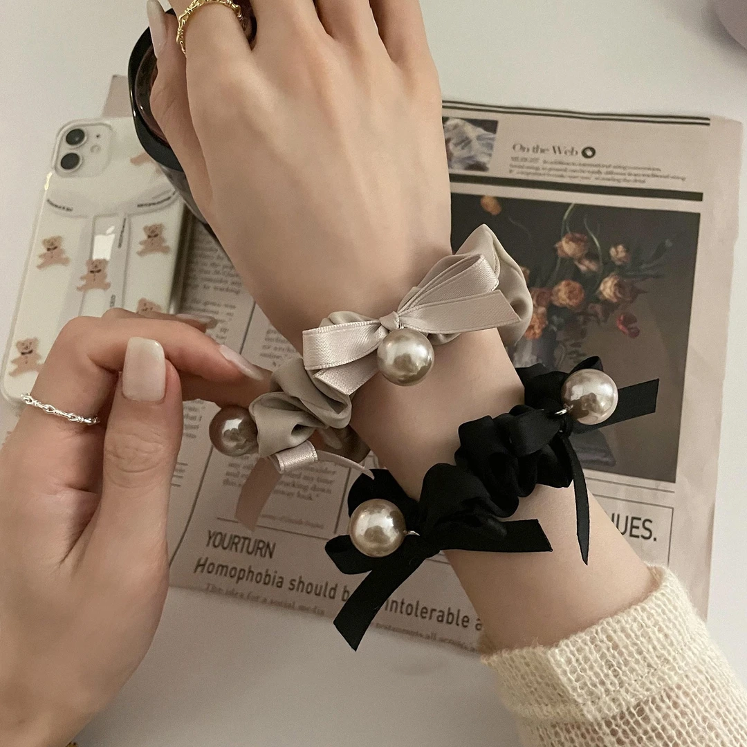 新款气质高级感气质高端蝴蝶结发圈女绑头发百搭外出头绳发圈