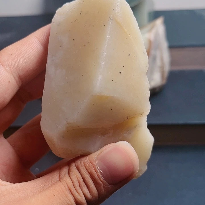 和田玉（糖玉）挂件未镶嵌