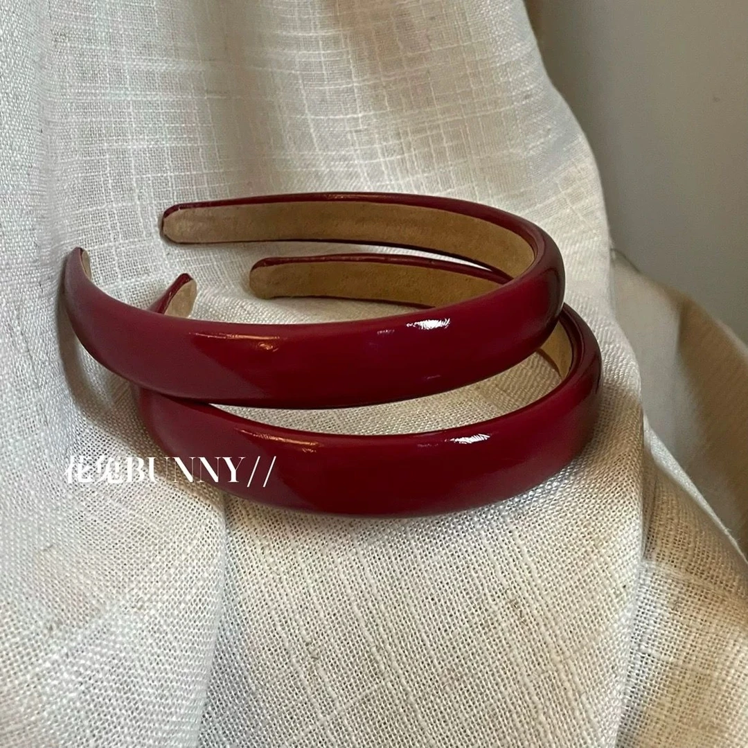复古风高级感酒红色发箍漆皮正红高饱和皮面新年发箍亮面港风配饰