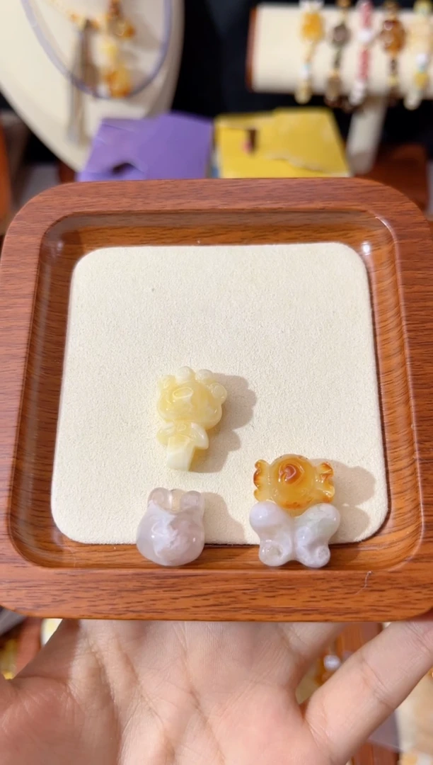 【闪购商品】蜜蜡裸石未镶嵌配件