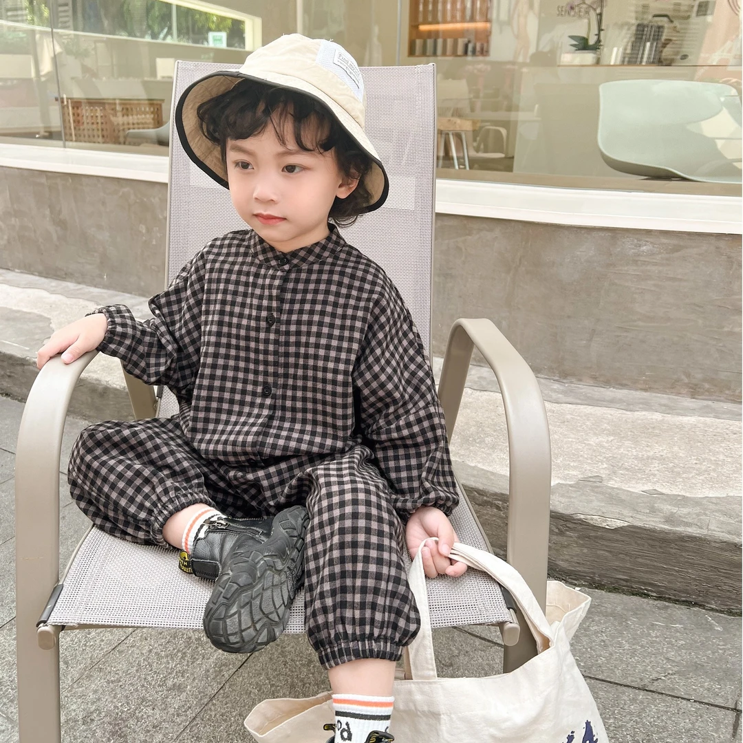 兜嘟萌语男童春夏套装男童女童棉麻格子两件套儿童宝宝幼儿园园服