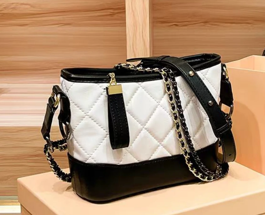 S950黑白拼色 轻奢新款高级设计单肩腋斜跨包女包