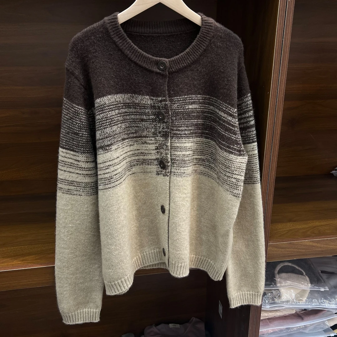 /太妃开衫/ 渐变色奢软! 宽松圆领针织开衫女高级感外套93375