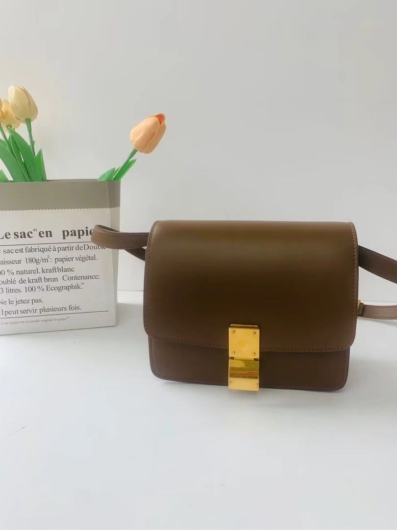 95新 Celine/思琳 奢物瑾选 mini box系列   焦糖色 98新以上
