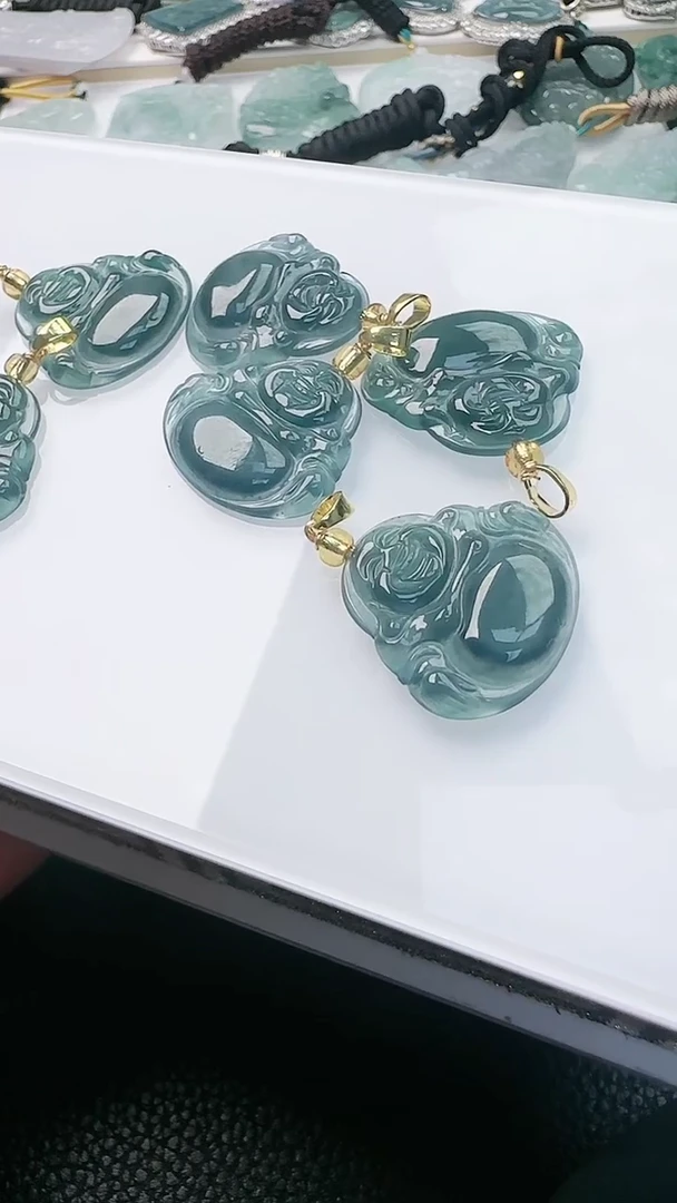 【闪购商品】翡翠颈饰未镶嵌多样性随机发其一