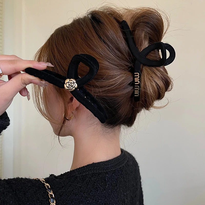 植绒韩式简约抓夹13cm超大号秋冬字母花丝绒抓夹优雅气质复古抓夹