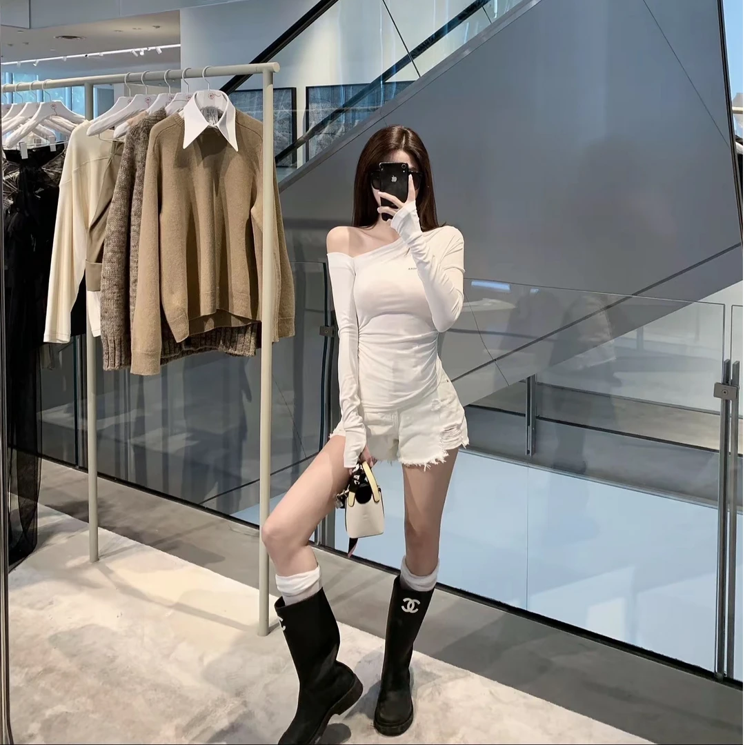 Yyynn Babies「旧梦纽约」性感显瘦纯欲上衣