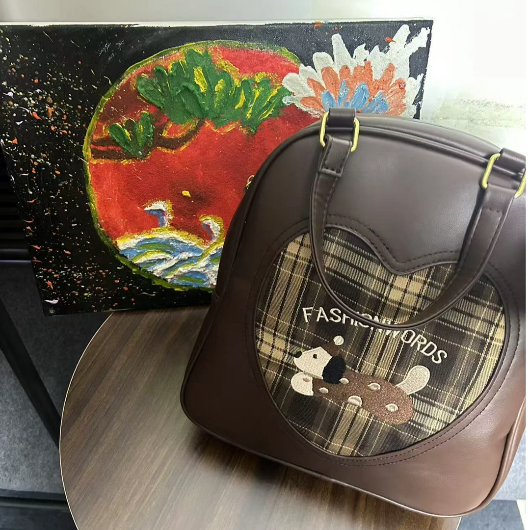 轻奢女包单肩斜挎大容量 女大学生上班通勤包小众小众休闲