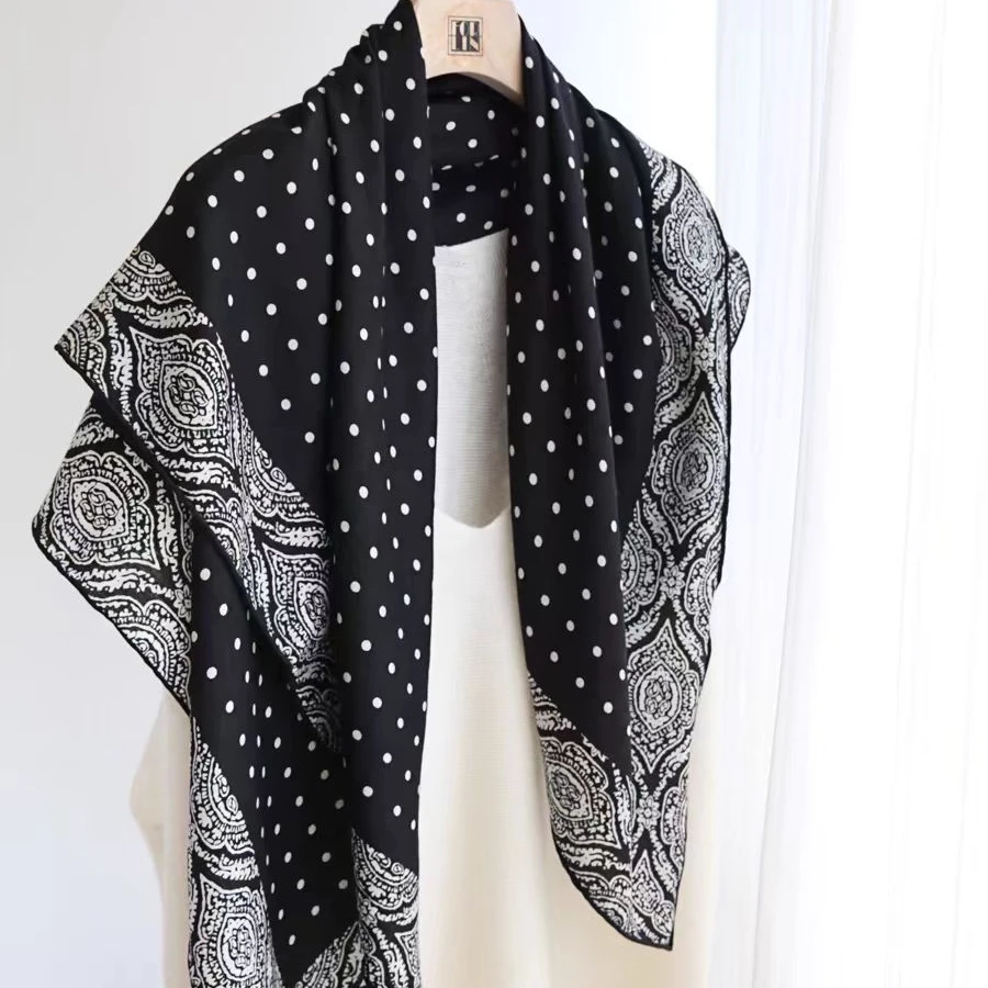 桑蚕丝羊毛130点滴丝毛大方巾秋冬新款女士高级感百搭丝围巾披肩