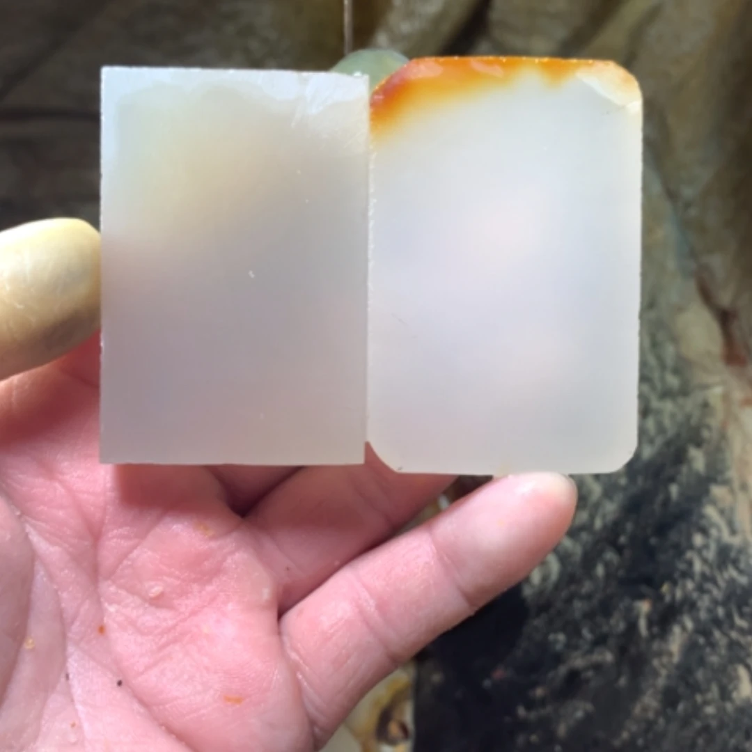 【闪购商品】定制玛瑙牌未镶嵌烟**萍