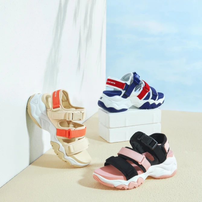 Skechers斯凯奇女奶盖凉鞋运动鞋增高老爹凉鞋软底沙滩鞋66666302