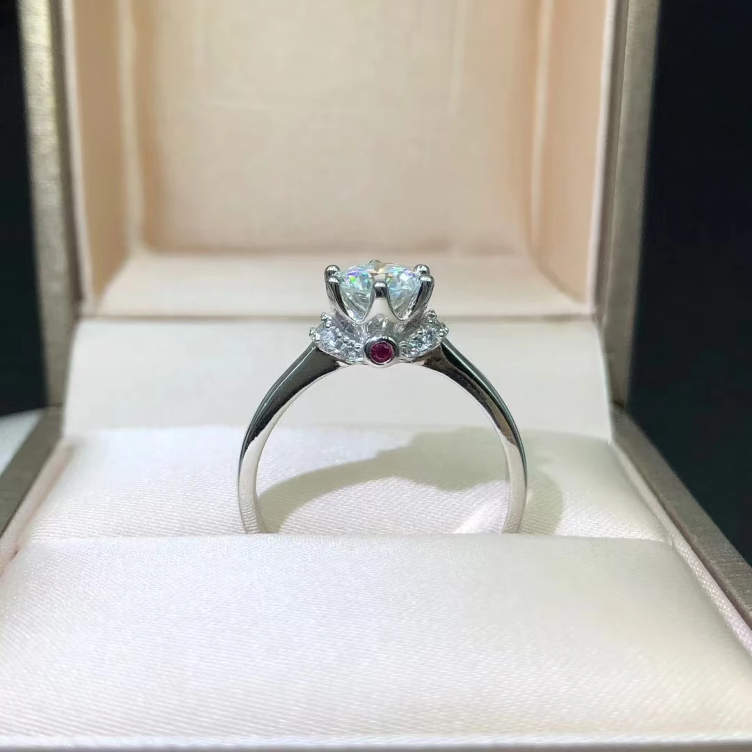 【甄钻坊】为爱加冕 0.5ct 1.0ct 女款戒指