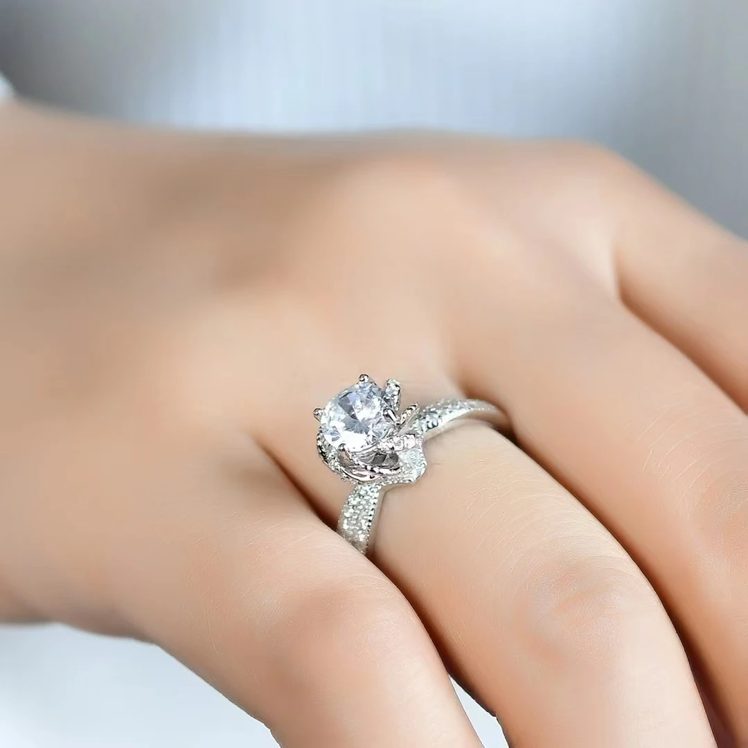 【甄钻坊】女款玫瑰喷泉  1ct  戒指