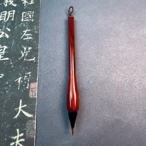 ［三慧斋玄武］口径1.0出峰2.5紫狼缠纸鸡距小楷毛笔书写各种小楷