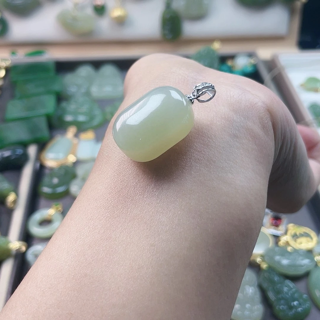 和田玉吊坠(不含链)银S925镶嵌