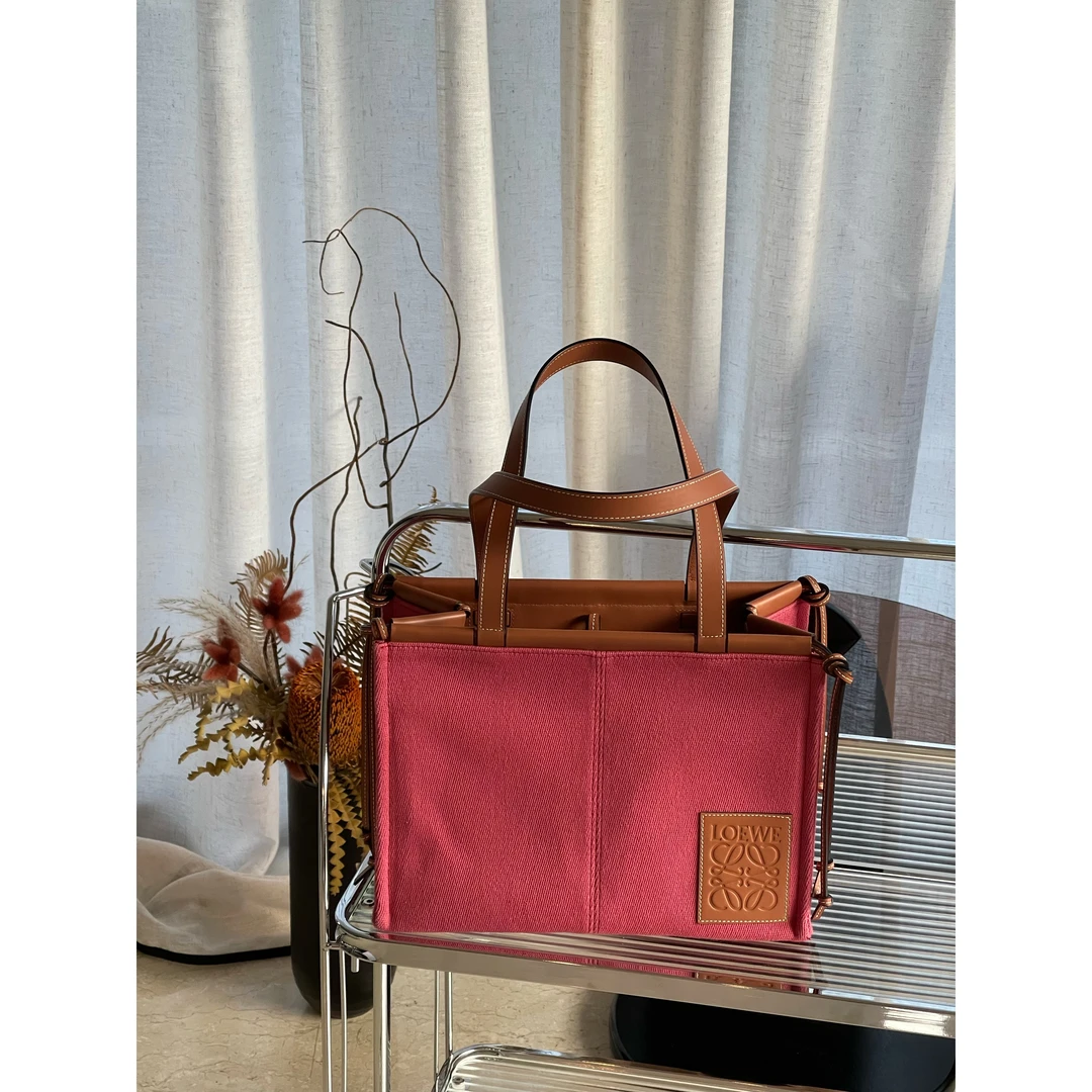 95新 LOEWE/罗意威 玫红色帆布托特手提单肩包