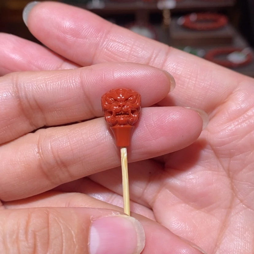 【闪购商品】南红玛瑙配饰未镶嵌孤****山