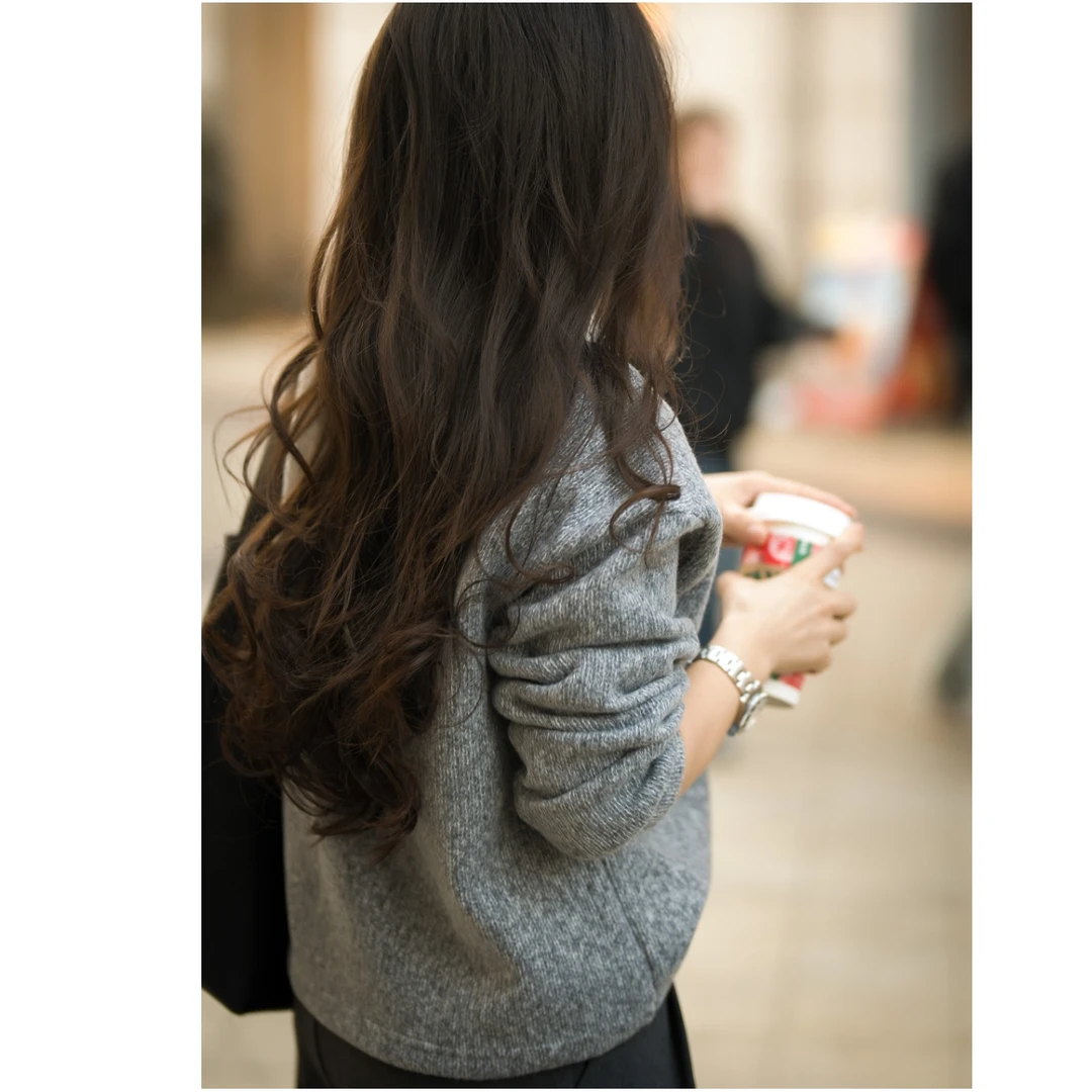 联系链接客服 进粉丝群 美衣优先享受 更有专属活动 上衣超好看