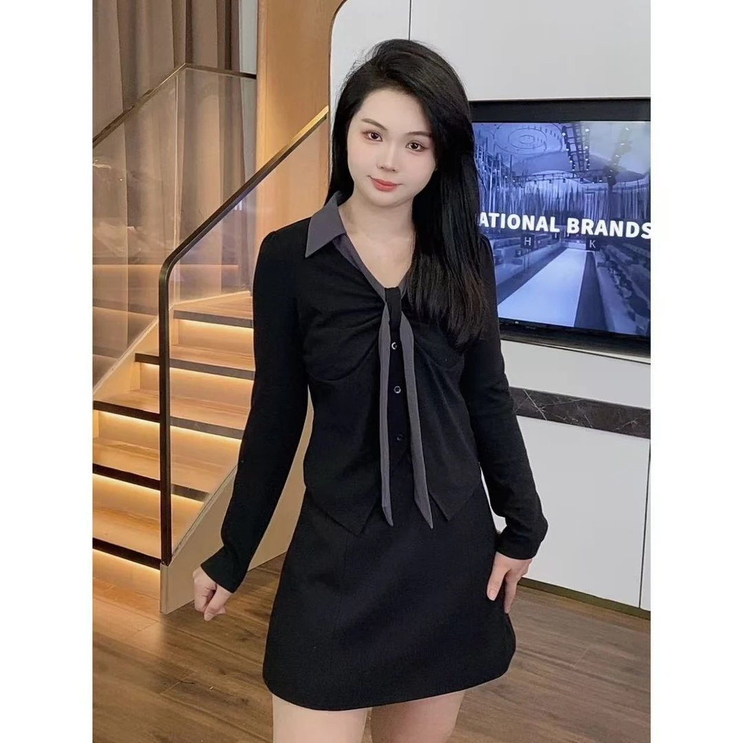 大梦秋冬微胖【LMQ277】秋冬新款显瘦遮肉出街黑灰两件套上衣+裙子