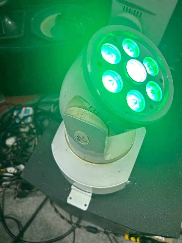 摇头灯一个，不包邮