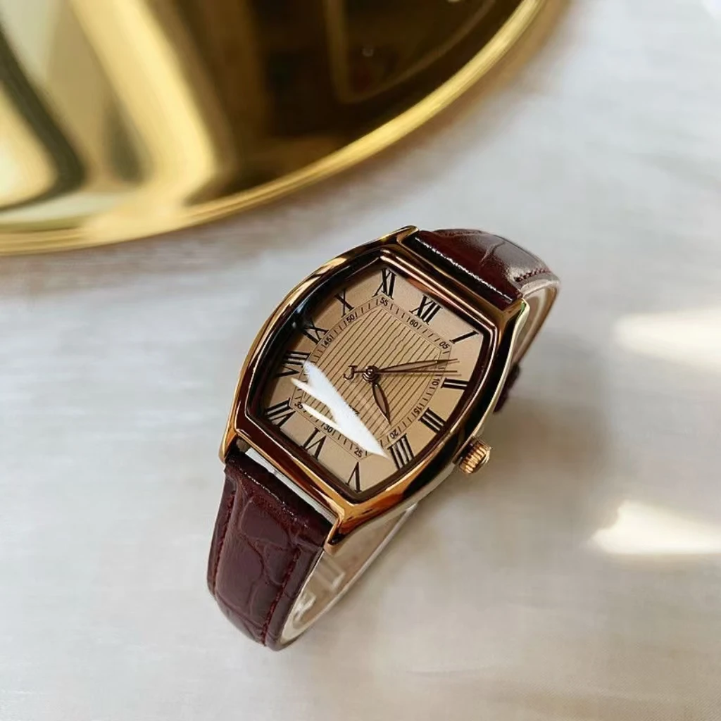 简约新款深棕色酒桶型罗马刻度气质女士手表