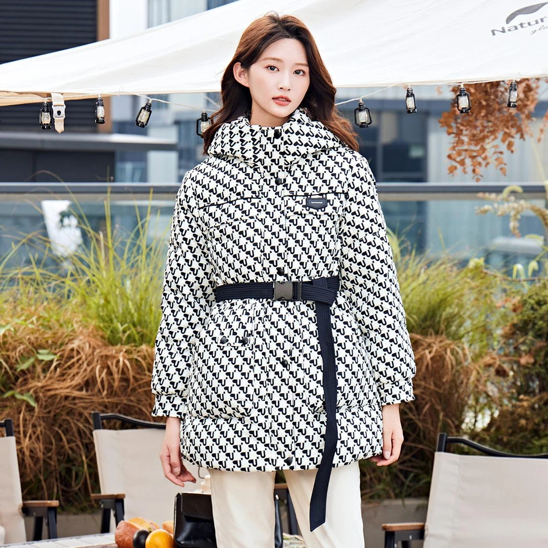 三防连帽羽绒服女装2024冬季新款鸭绒保暖字母印花长款外套